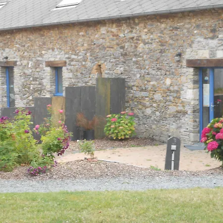 Le Chene Blanc 3* Plessé