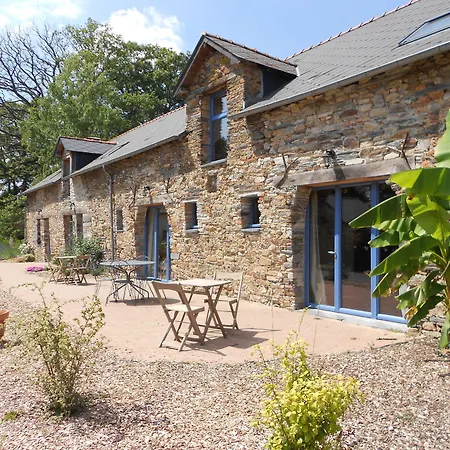 Bed & Breakfast Le Chene Blanc Plessé