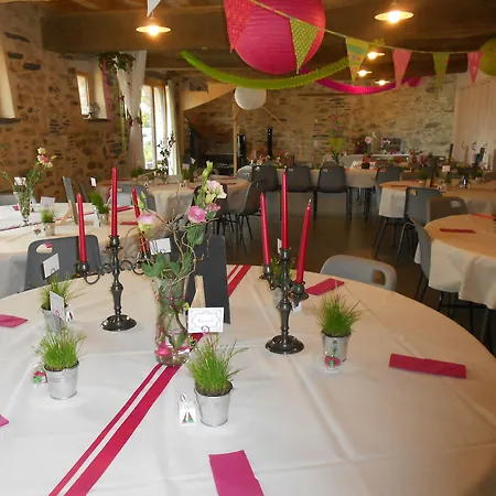 Le Chene Blanc 3* Plessé