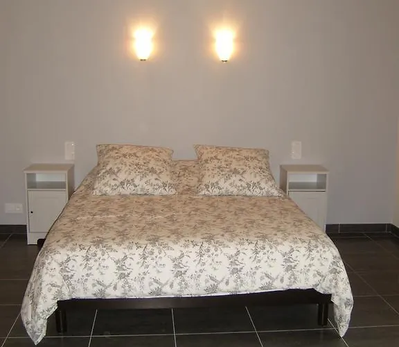 Frühstückspension Le Chene Blanc Plessé